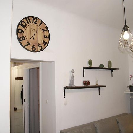 Under Castle Apartment Варшава Екстериор снимка